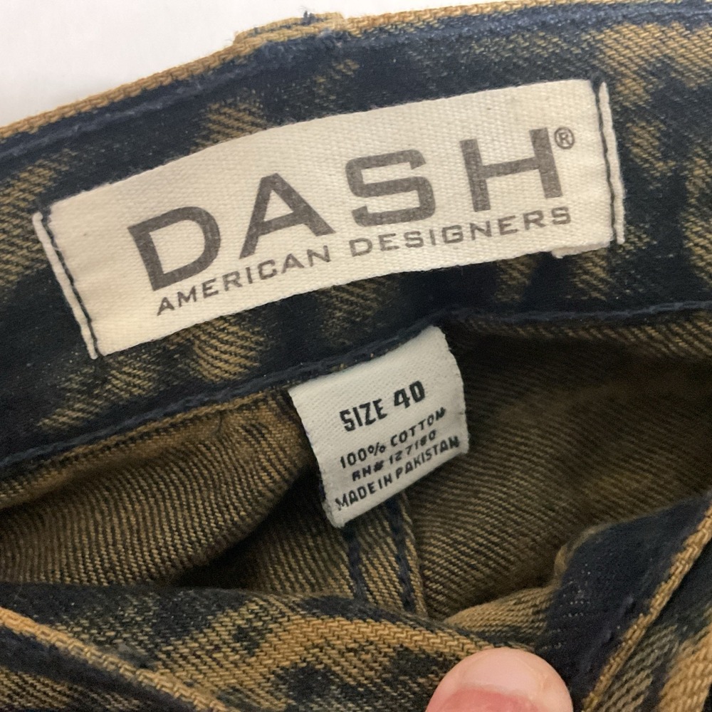 Dash Men's Shorts Size 40 Pockets Stretch Distressed Denim Pockets Frayed Hems - Picture 10 of 16